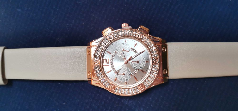 Relógio de mulher novo