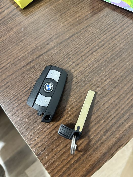 Ключ БМВ новий готовий під прошивку