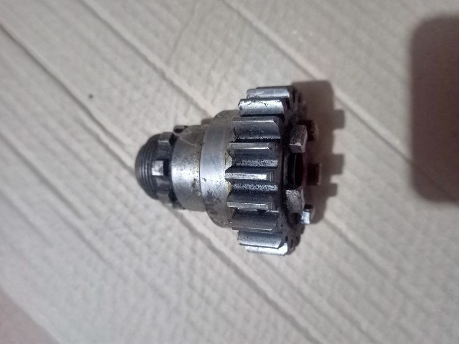 Приводна шестерня на ІЖ ПС Планета Спорт