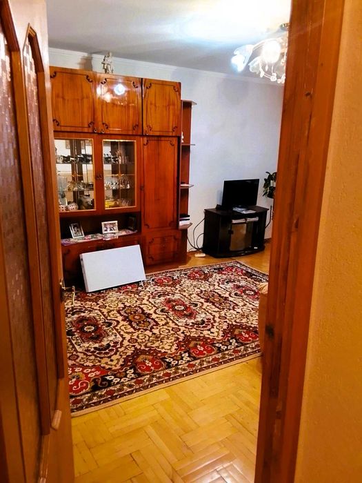 Продаж 3к квартири на Б-р В.Висоцького 6 Троещина Деснянский р-н