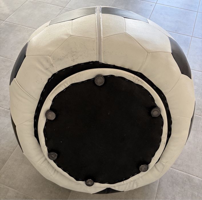 Fotel obrotowy piłka nożna