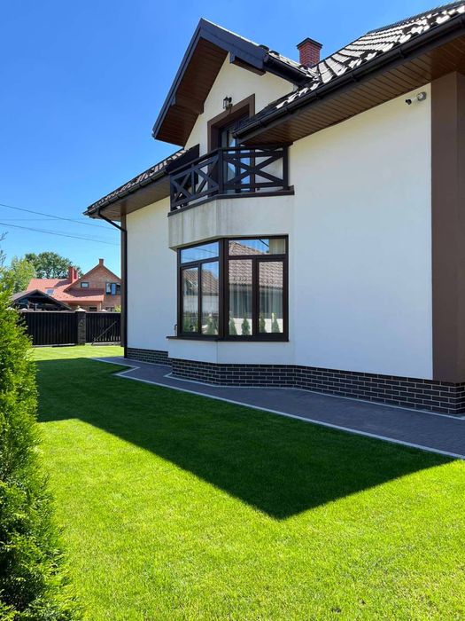 Довготривала оренда будинку в Брюховичах