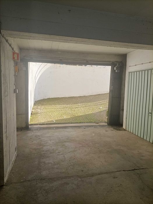 garagem subterrânea - tapada das mercês
