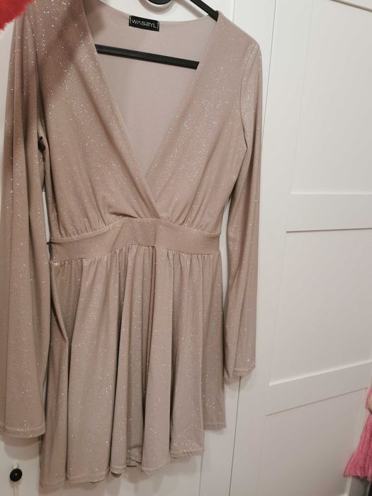 Kombinezon brokatowy