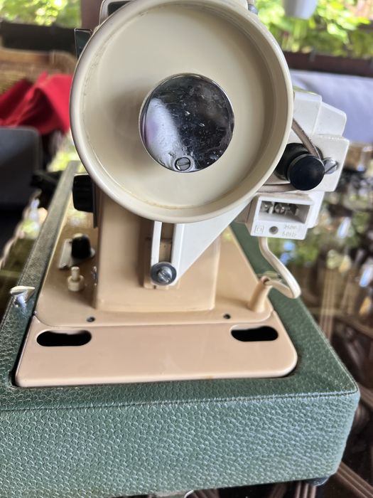 Швейна машинка Radom в рідному саквояжі