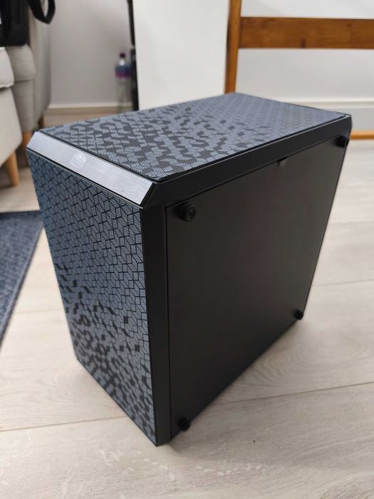 Caixa PC Cooler Master MasterBox Q300L USB 3.0 com Janela Preta