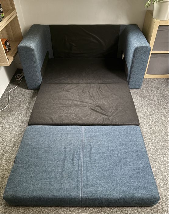Dwu osobowa kanapa rozkładana Ikea