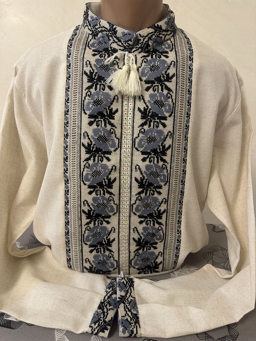 Чоловічі вишиванки ручноі роботи