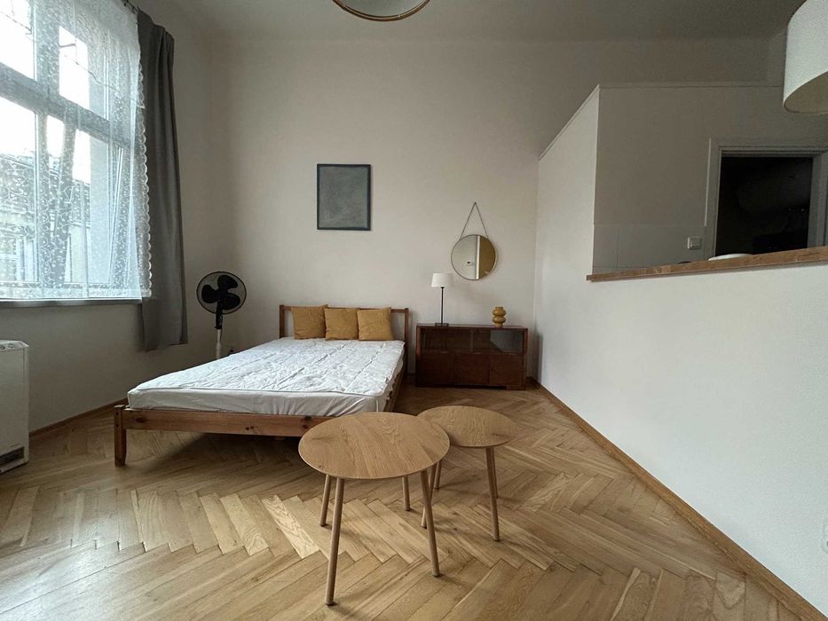 JEDNOPOKOJOWE - STUDIO na Kazimierzu w Krakowie wynajmie właściciel