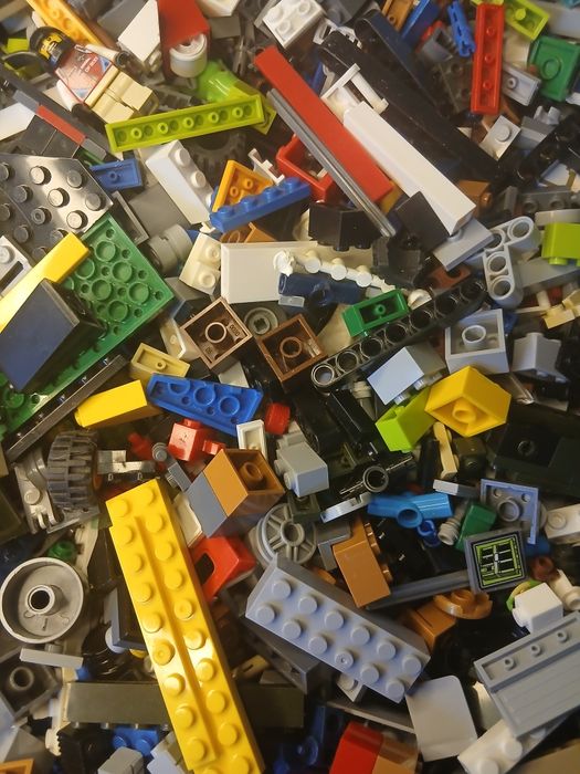 Лего з фігурками ціна за кг