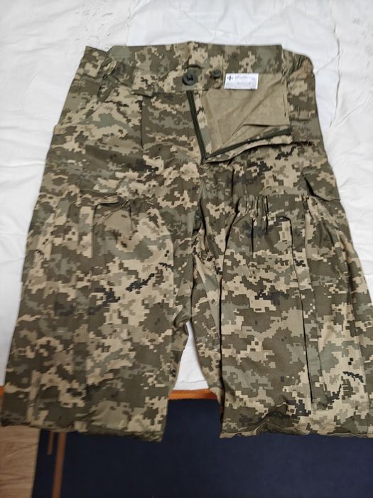 Штаны зимние военные. Пиксель.
