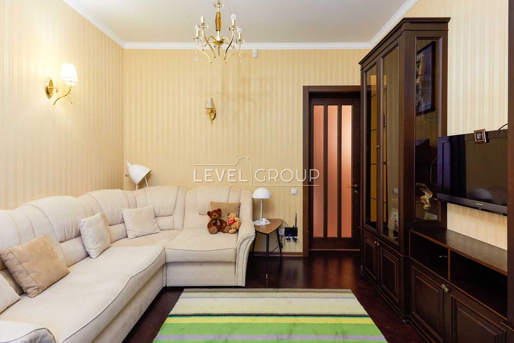 Будинок 230 м² з ремонтом, банею та гаражем, Северинівка, 10 сот, Без%