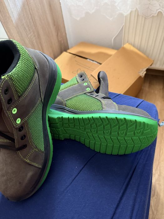 Buty bezpieczne LEMAITRE JUMP S3 SRC ci Rozm.44