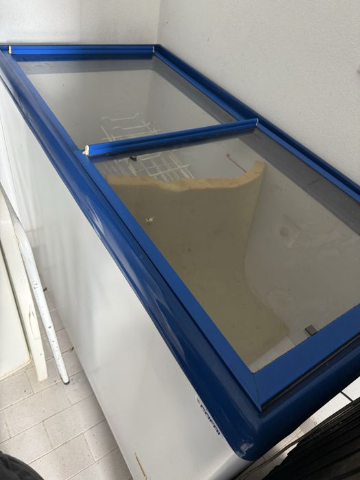 Vendo arca congeladora Profissional - COFRI