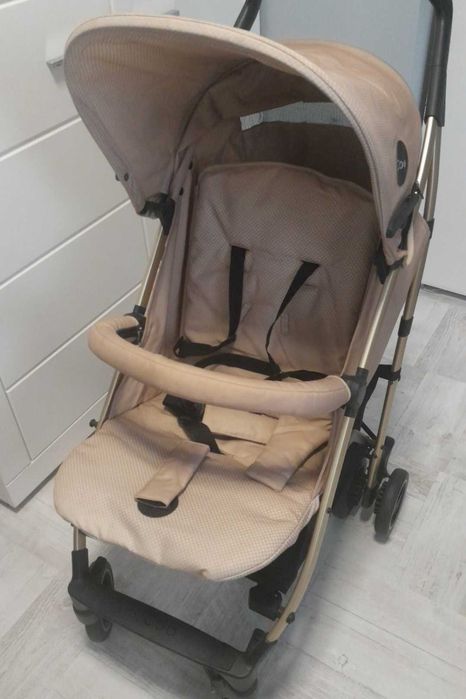Wózek spacerowy icoo pace beżowo złoty
