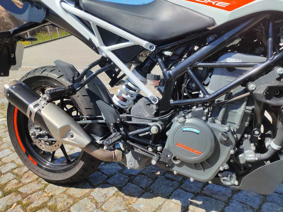 KTM Duke 390 2021 – Extras – Excelente Estado