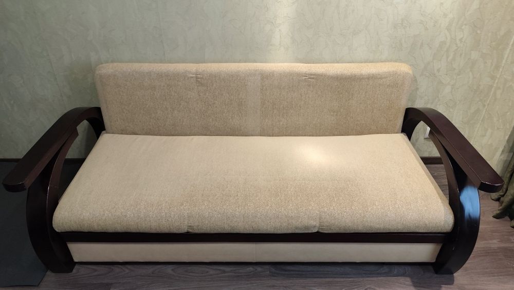 Продам Диван "Фаворит"