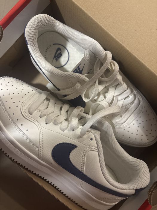 Nike wmns af1 lo platform кросівки