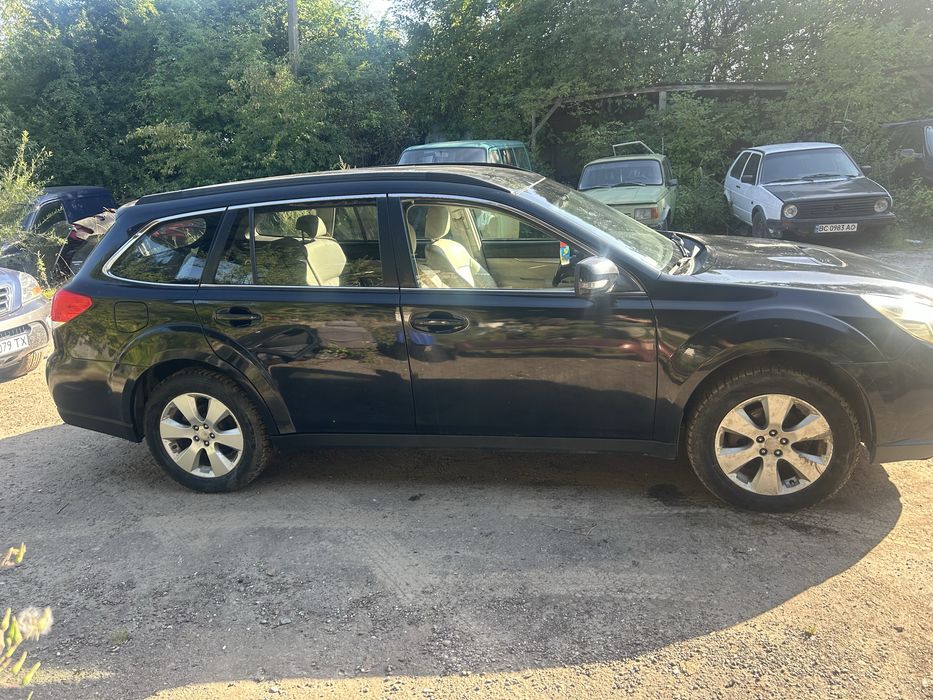 Subaru Outback 2012