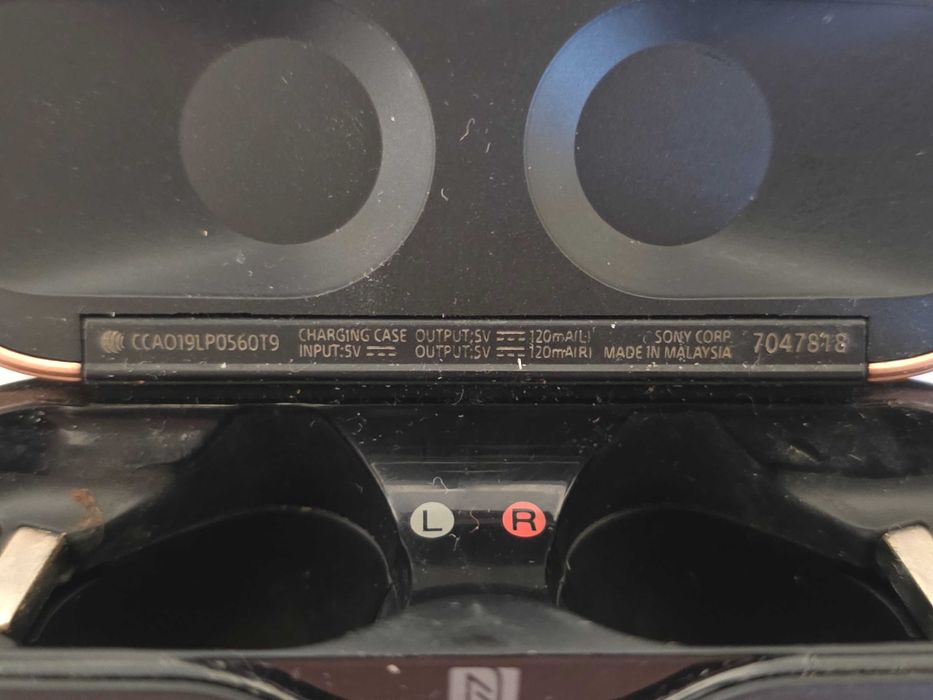 TWS-навушники Sony WF-1000XM3