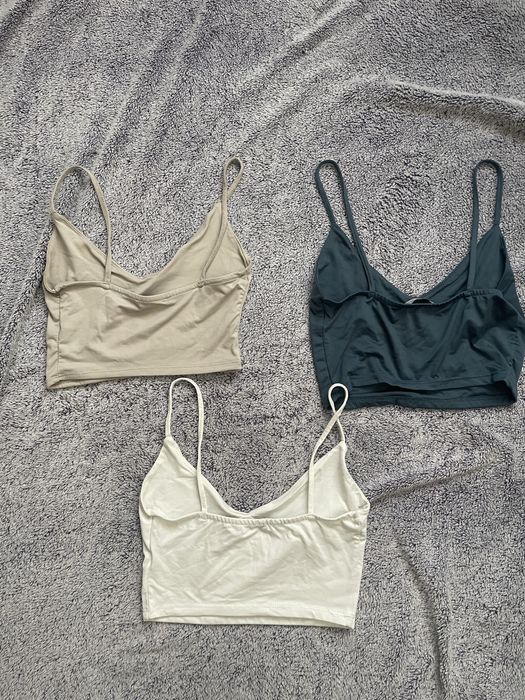 Tops Bershka Tamanho XS (1€ cada)