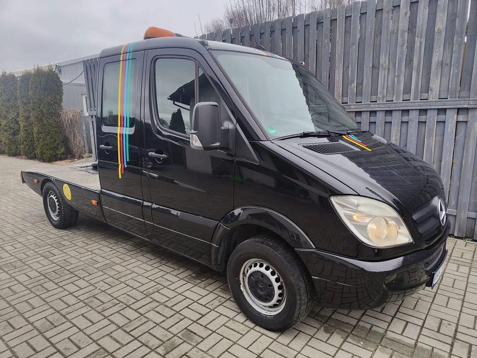 Mercedes-Benz Sprinter  ciągnik siodłowy typu bus, fv 23%,