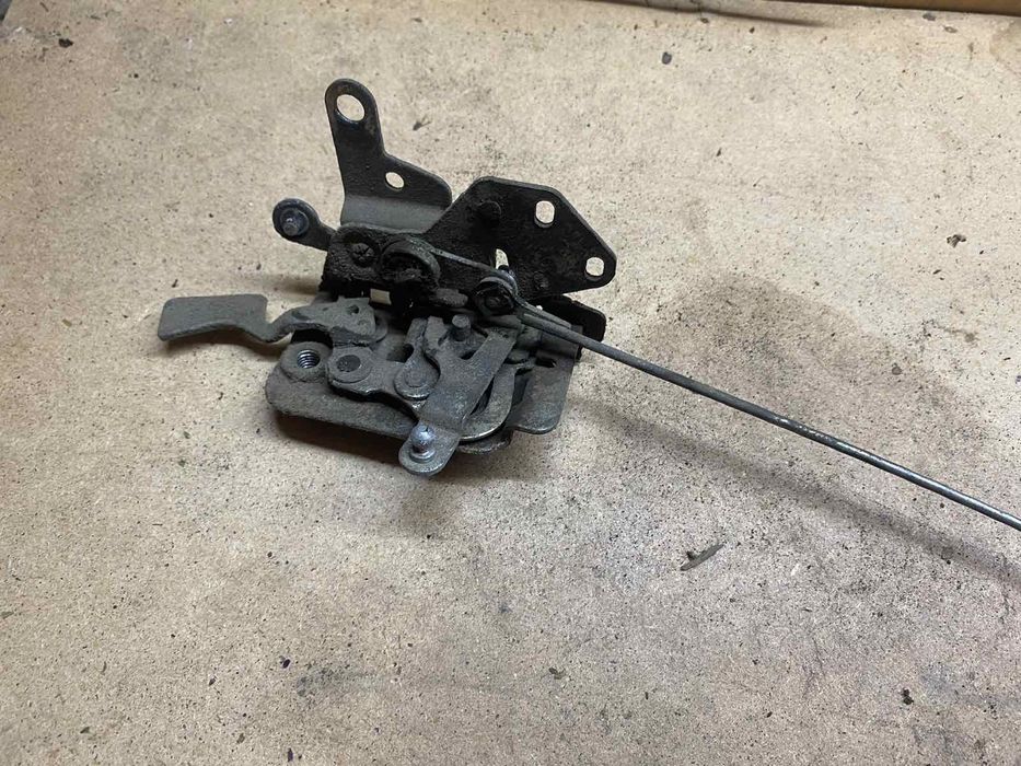 Задний правый внутренний замок механизм с тягами ВАЗ 2109
