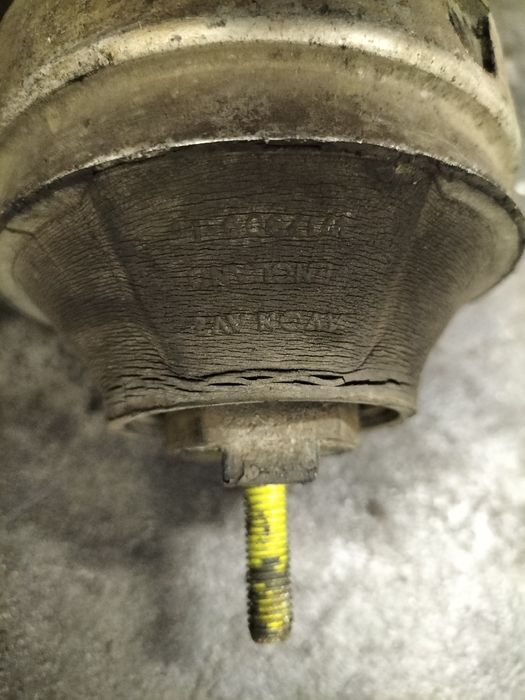 Oryginalne poduszki silnika avon audi vw 1.9 TDI awx avf