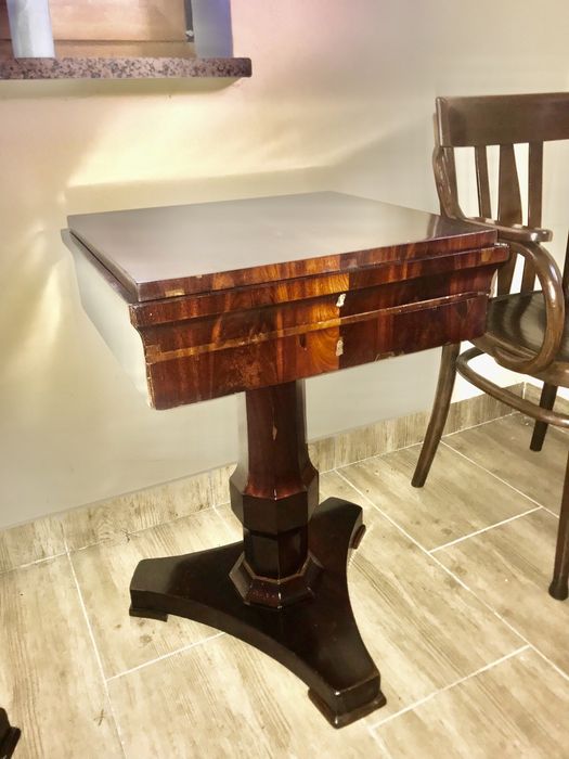 Mahoniowy Niciak Biedermeier ok 1830 r