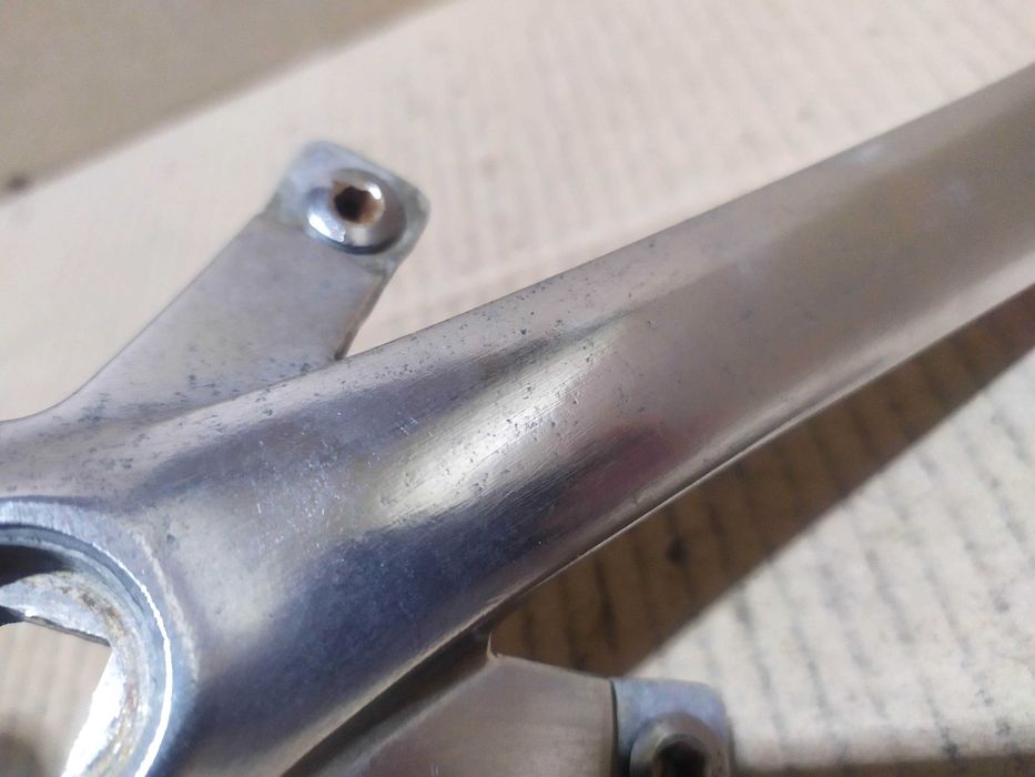 Шатуны Shimano 105 алюминий