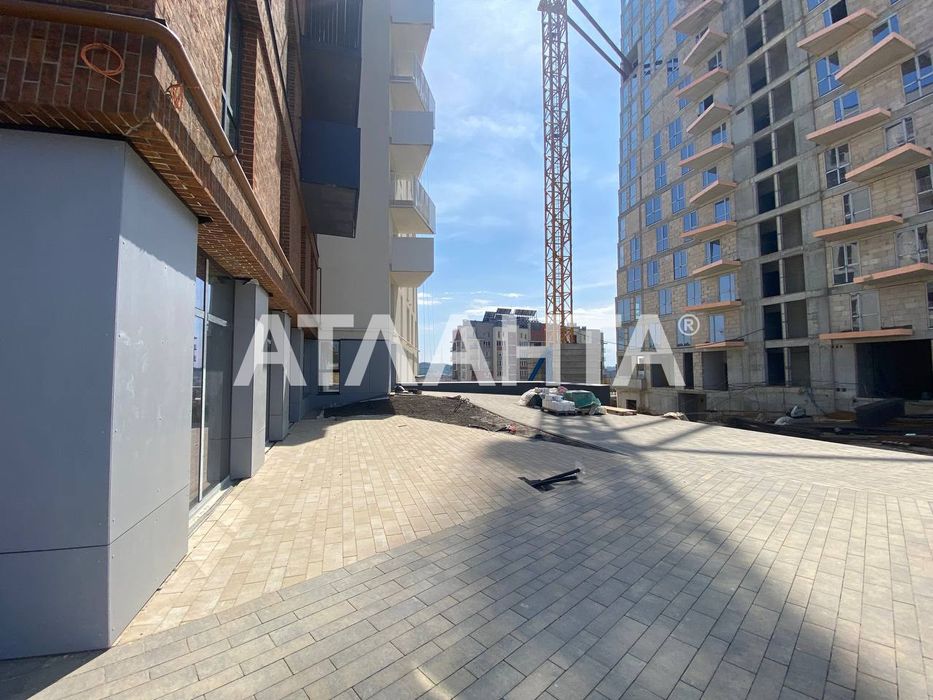 продається 1 кім квартира в ЖК Viking Hills по вул. Щурата