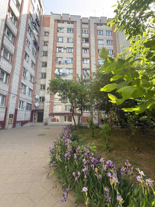 Продаж 2-кімнатної квартири з євроремонтом м. Львів, вул. Морозна