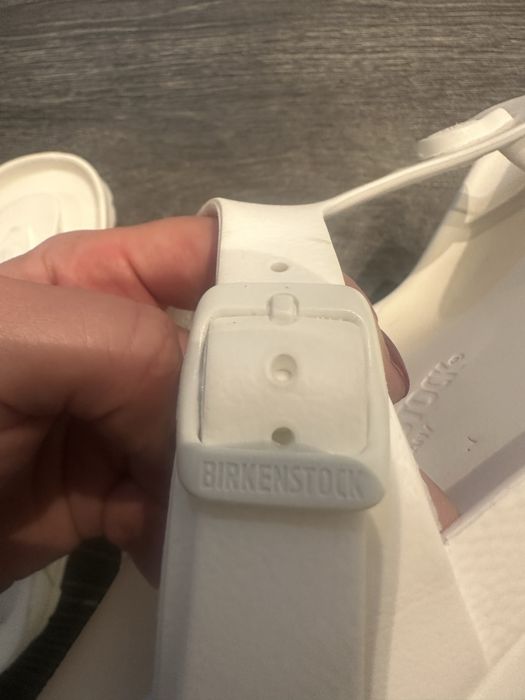 Birkenstock japonki biale