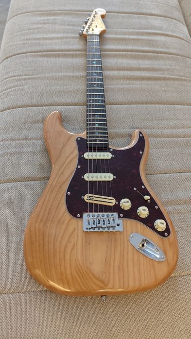 Guitarra Stratocaster American Ash SST/Ash
