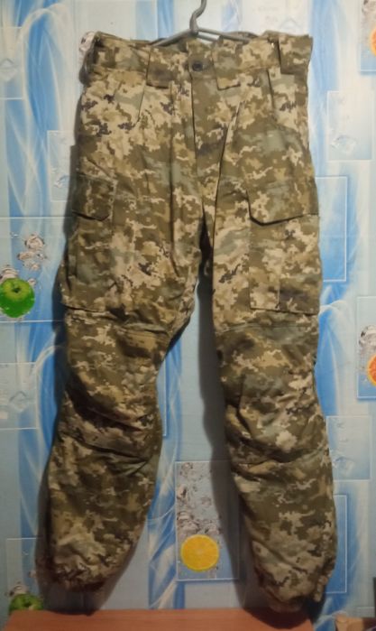 Комуфляжний польовий одяг