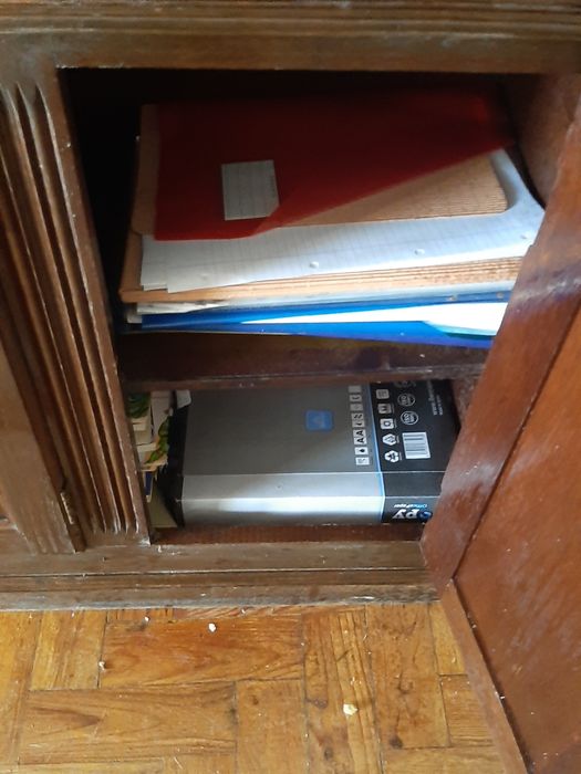 Móvel Mogno estante livros