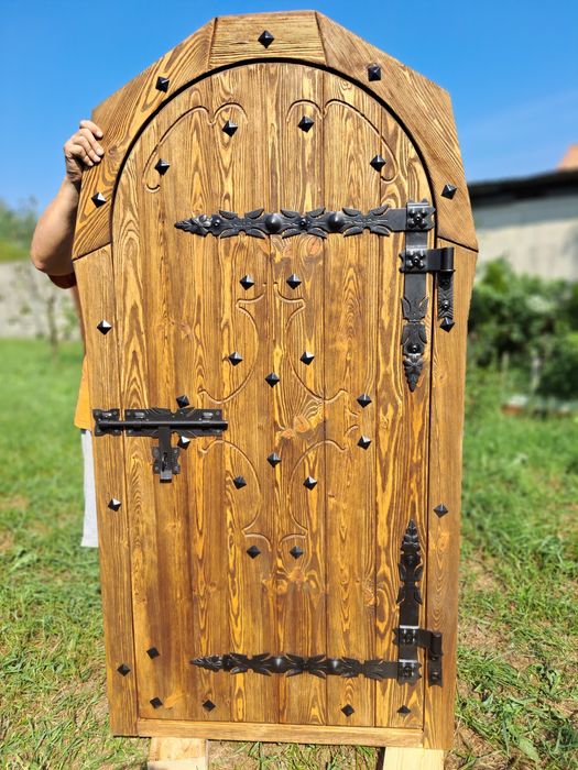 Drzwi do ziemianki/piwniczki  ogrodowej