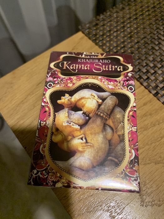 Гральні карти камасутра