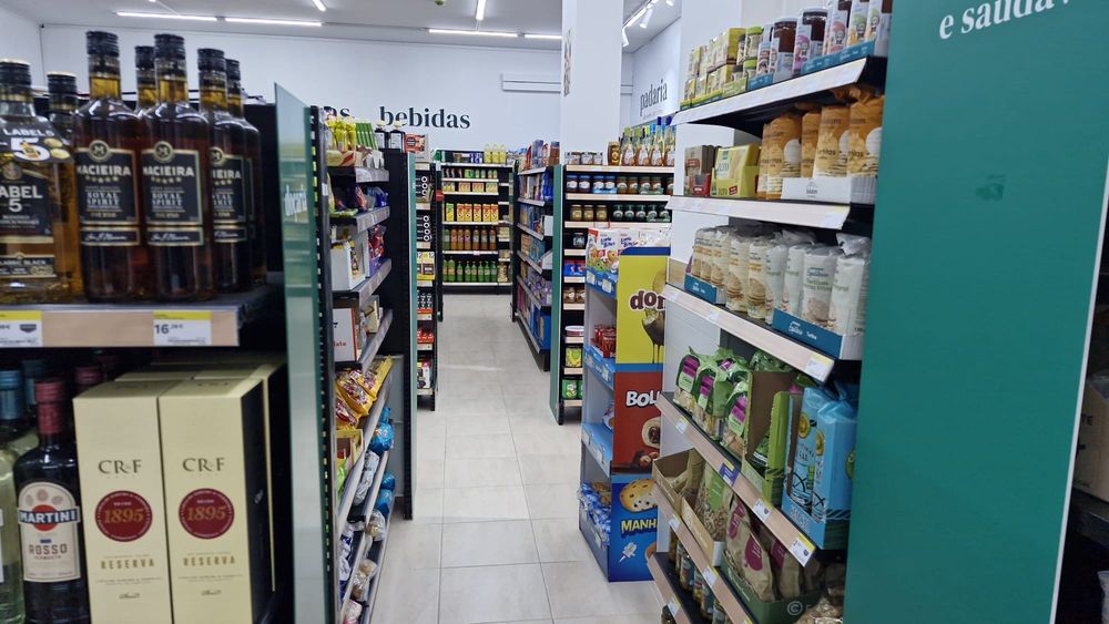 Estantaria e equipamentos de loja mini mercado