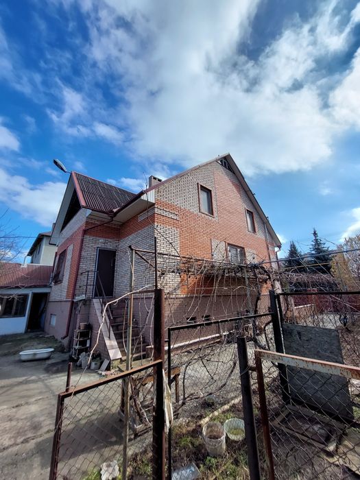 Продаж Будинку. Кресівський-2. За 5-м Зарічним.