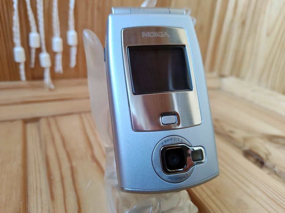 Nokia N71            .