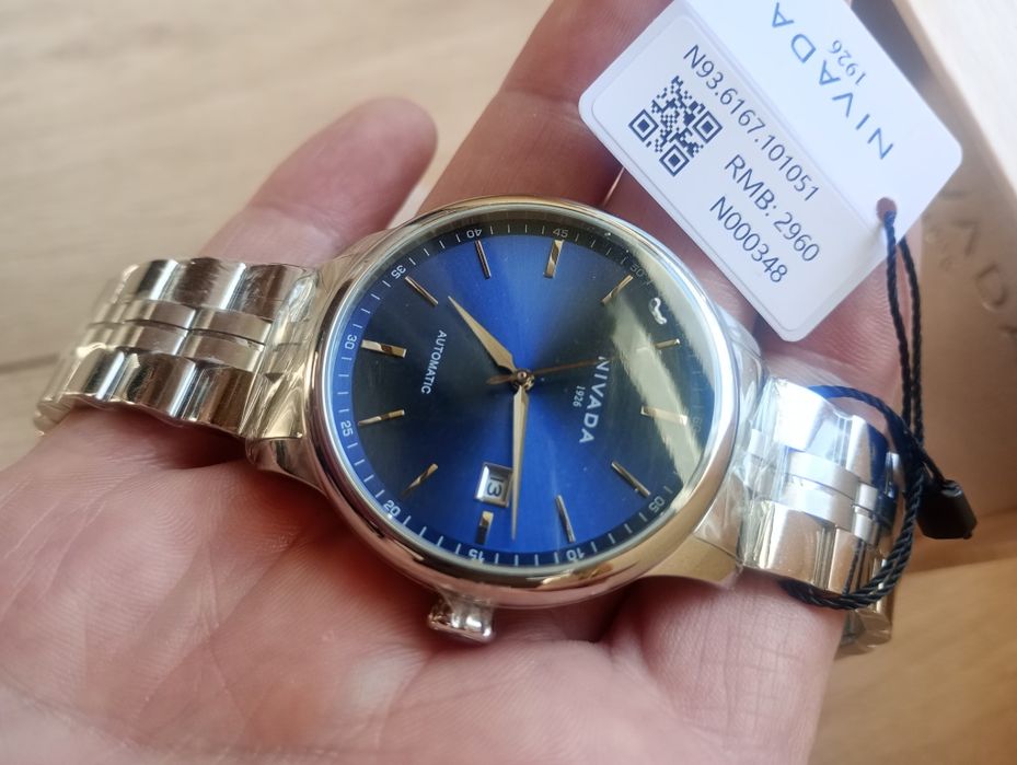 Nivada 1926 Automatic date sapphire