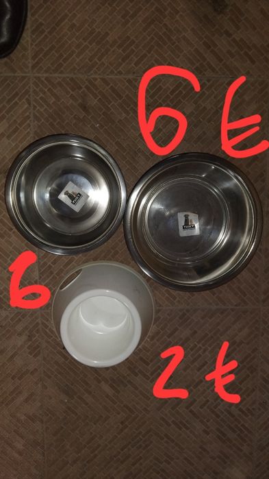 Comedores e bebedores para animais