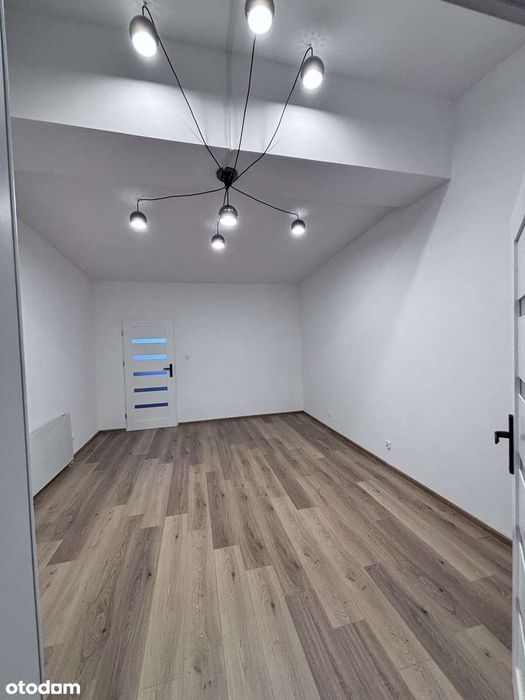 Lokal handlowo-usługowy w centrum Łobza