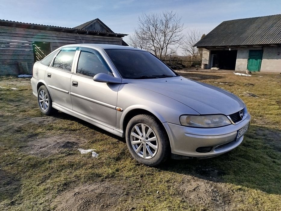 Opel Vectra B 1.8 16V