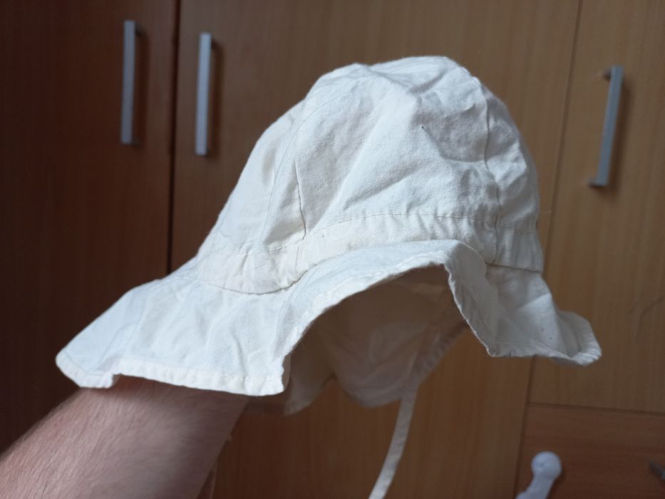 Sprzedam czapeczkę  dla chłopca 50 cm