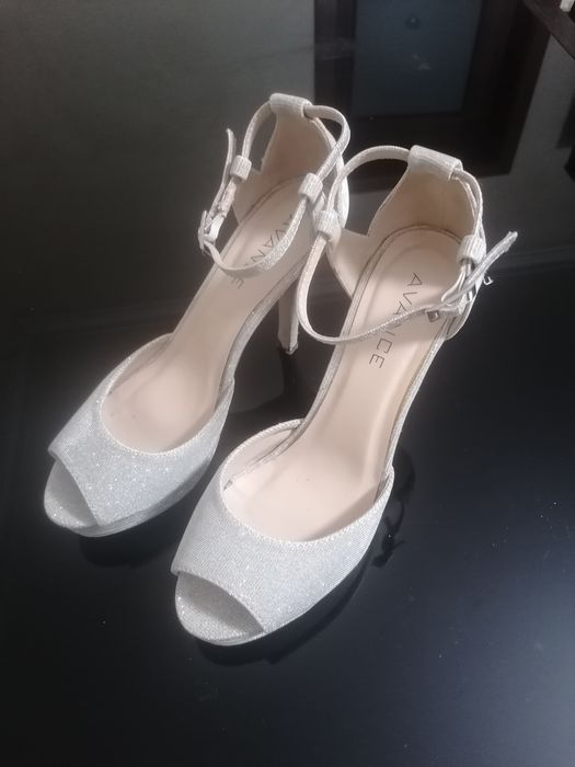 Sandálias cerimónia