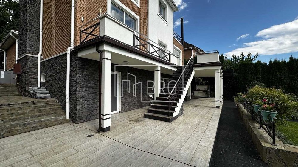 Продажа дома 4 спальни бассейн КГ Зеленый гай Лесники без комиссии