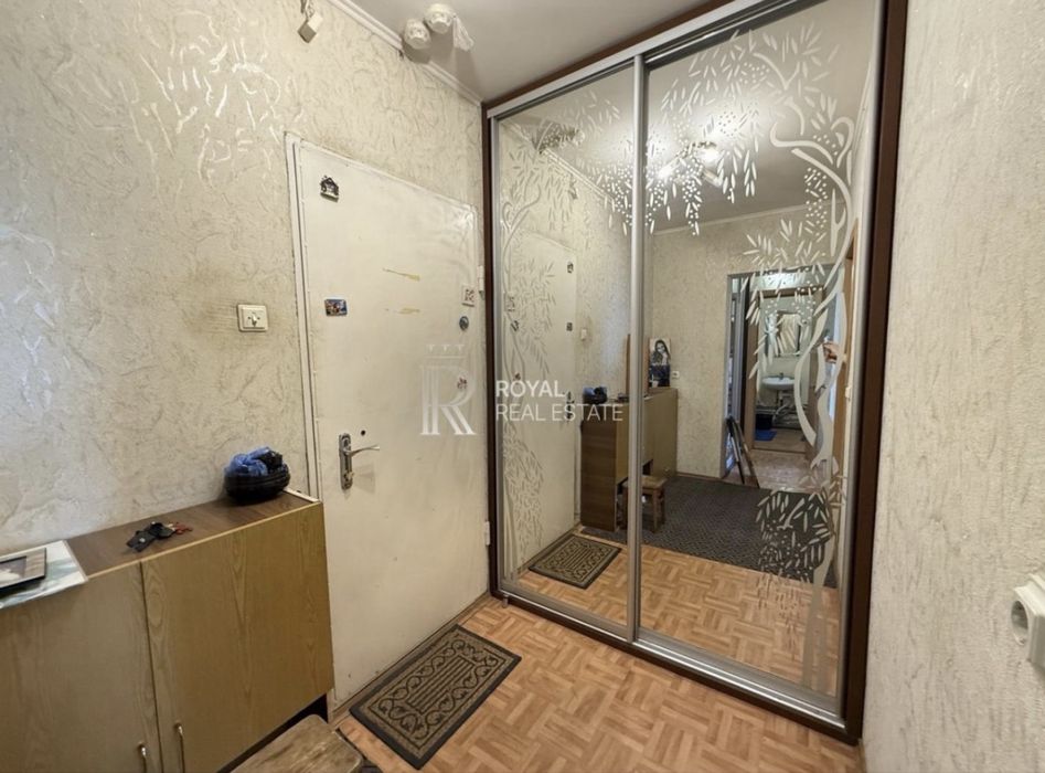 Продаж 1кім квартири Святошинський район, Олевська, 7