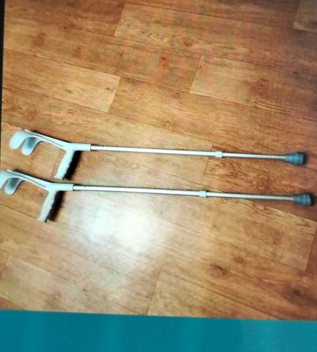 Милиці під лікоть